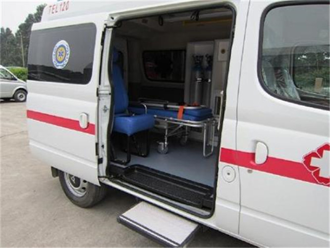 郁南救护车出租服务案例7